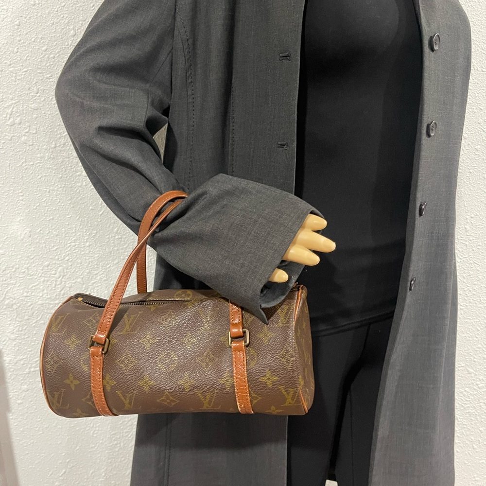 LV purse